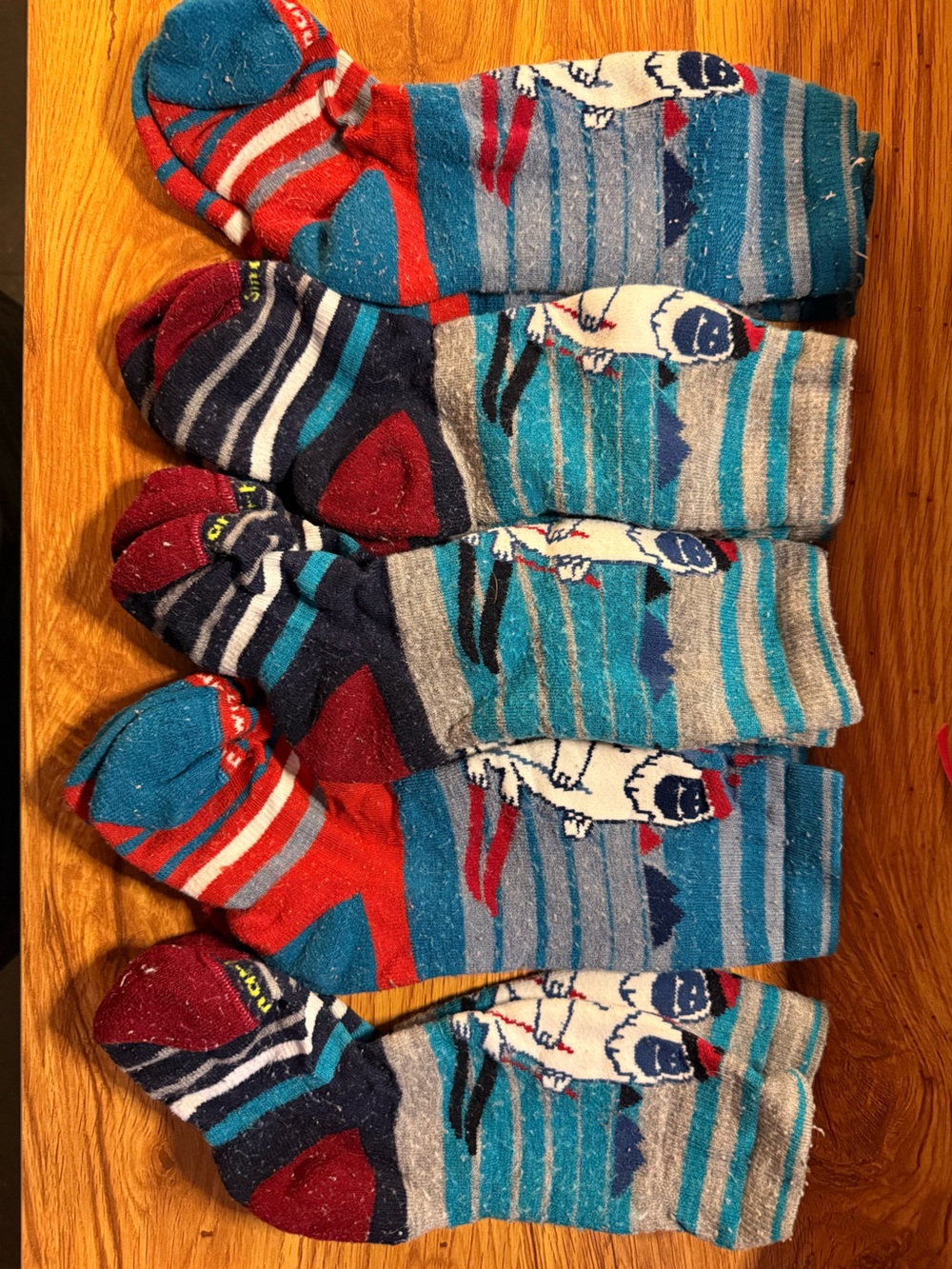 LOT (5 pair) Smartwool Kids' Wintersport Full Cushion yeti knee socks, toddler